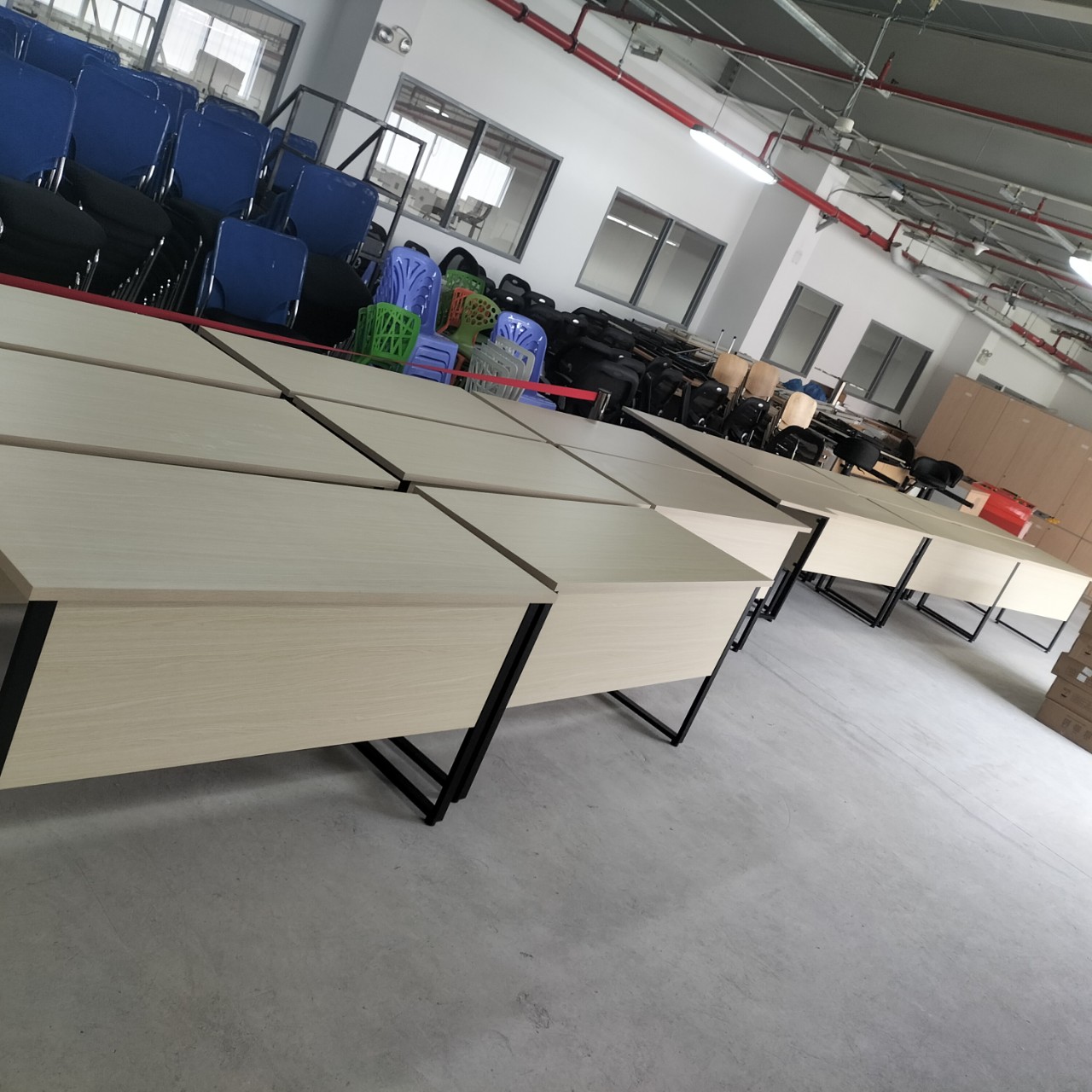 Bàn làm việc PTR120C2